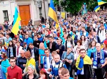 «Parade of Vyshyvanka» in Dnipropetrovs’k, on May 4, 2014