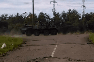 В Алчевск вошли танки и БТРы боевиков, 20.06.2014  (18+ нецензурная лексика)