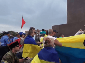 У Харкові побилися учасники Майдану та Антимайдану (13.07.2014)