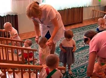 Orphans evacuated from Luhans'k in Kharkiv
