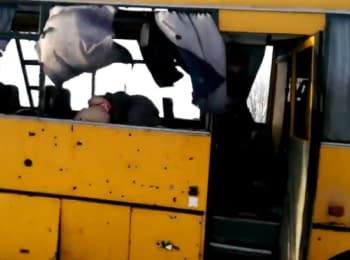 Боевики ДНР обстреляли автобус с гражданскими - 10 погибших (18+), 13.01.15
