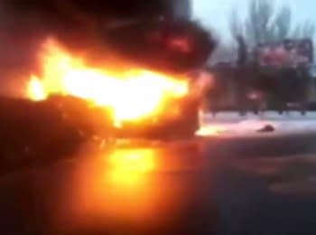 Burning bus in Donetsk, 15.01.15