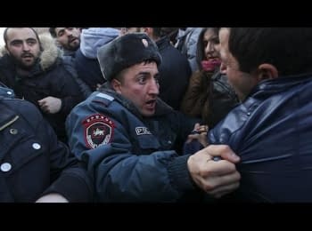 Антироссийские протесты в Армении: "ваша "духовность" убивает наших детей"