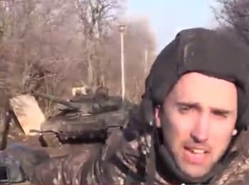 Pro-russian "journalist" Graham Phillips filmed T-72B3 tanks (in service only in the Russian Federation)