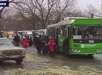 Which strategy of restoration Donbass requires