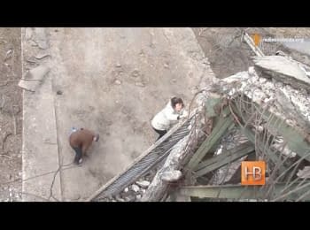 Lugansk: across the river - risking life or paying 50 hryvnias