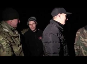 Украинские солдаты были освобождены после 8 месяцев плена в ДНР