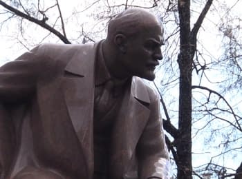 Все ще "живіший за всіх живих" - опитування в Москві до дня народження Леніна