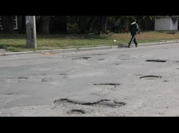 "Your Freedom": Modern roads and convenient transportation. When will they become accessible for Ukrainians?