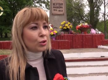 Воины АТО восстановили памятник жертвам фашизма в Краматорске