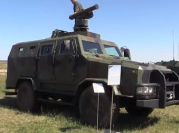 Бойові стрільби на військовій базі "Десна"