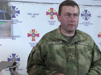 Ukrainian militaries showed the downed Russian drone "Forpost"