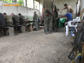 Behind the scenes of war: volunteer field kitchen in Mariupol