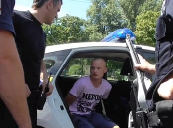 У Києві поліція затримала сепаратиста-наркомана з Луганська (18+, ненормативна лексика)