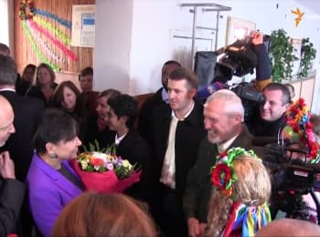 Міністр торгівлі США з'їздила в селище своїх пращурів на Київщині
