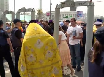 The meeting of two religious processions of the UOC (MP) in Kyiv