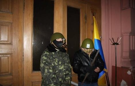 Протестувальники звільнили будівлю Мін'юсту