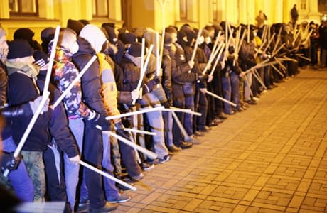 На Михайлівській площі формують загони самооборони
