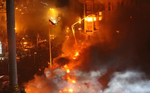 Горить Будинок профспілок