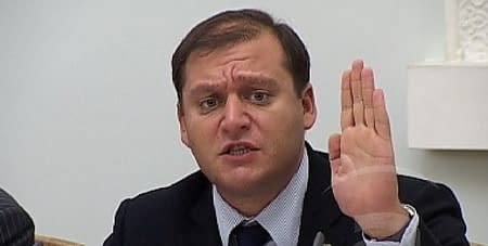 Добкін вирішив, що ВР рознесуть і пропонує протестувальників знищувати фізично