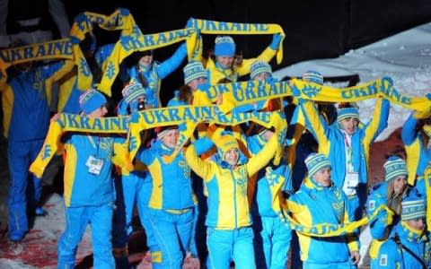 Олімпійці хвилиною мовчання вшанували пам'ять загиблих в Україні