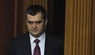Рада відсторонила Захарченка від виконання обов’язків глави МВС