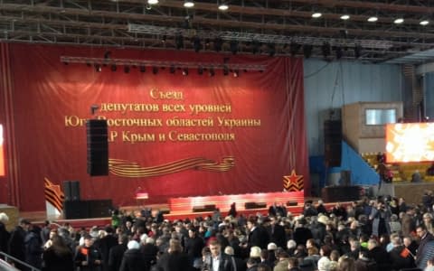 Депутати зі з'їзду у Харкові заявили, що перебирають владу на Південному сході та Криму