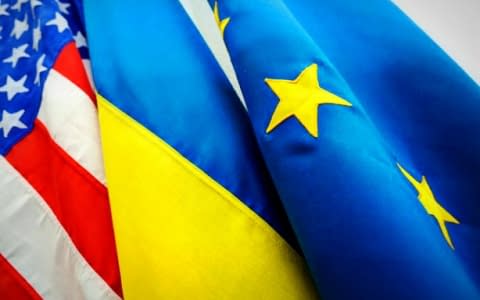 Україна потребує кредитів, Захід готовий допомогти