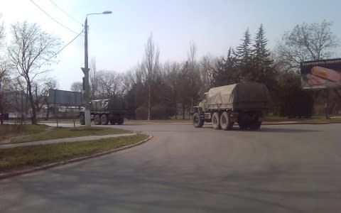 Російські військові залишають Керченську поромну переправу