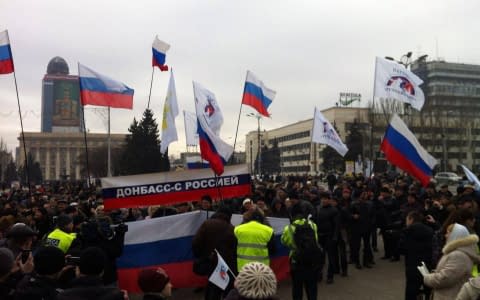 Проросійські активісти силою захопили телерадіокомпанію «Донбас»
