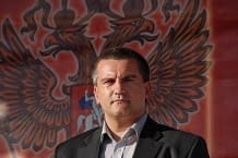 Суд постановив затримати Аксьонова та Константинова