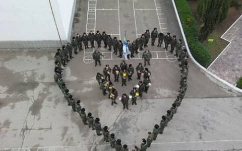 Блоковані українські військові привітали жінок з 8 березня