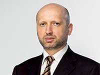 Турчинов змінив голову КМДА та звільнив трьох губернаторів