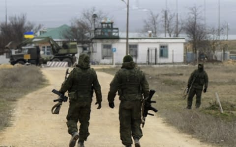 Росія перекинула до Криму механізовані батальйони та спецназ із Чечні