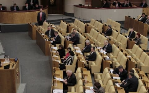 Держдума підтримала референдум у Криму і пообіцяла допомогу