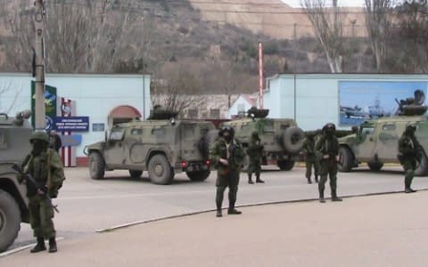 У Криму знімається блокування частин і підрозділів Збройних Сил України