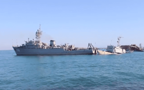 На Донузлаві українські моряки намагаються вирватися з російської блокади