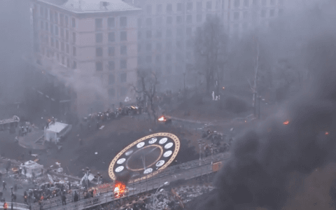 Усі документи щодо розстрілу людей на Майдані знищено, бійці «Беркуту» і «Альфи» втекли, а Яценюк кличе Януковича довести свою невинуватість у суді