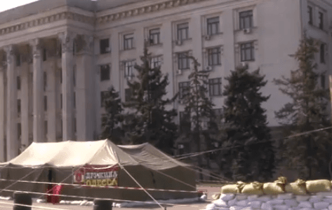 В Одесі проросійські активісти вирішили захищатися барикадами від євромайданівців